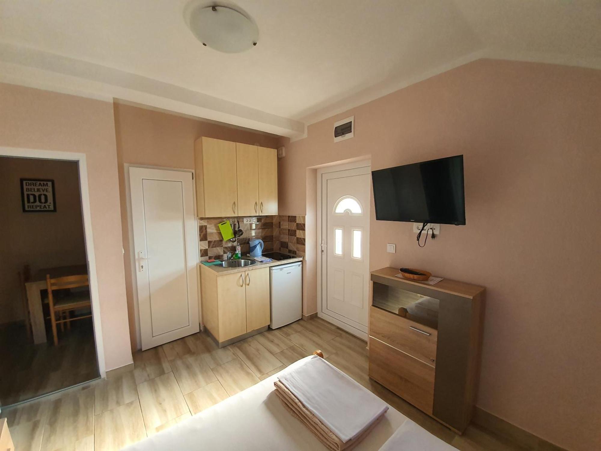 Apartments Bellavista Luštica Pokoj fotografie